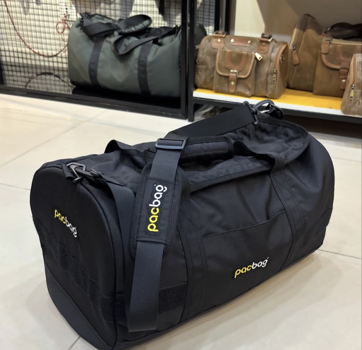 Sports duffle